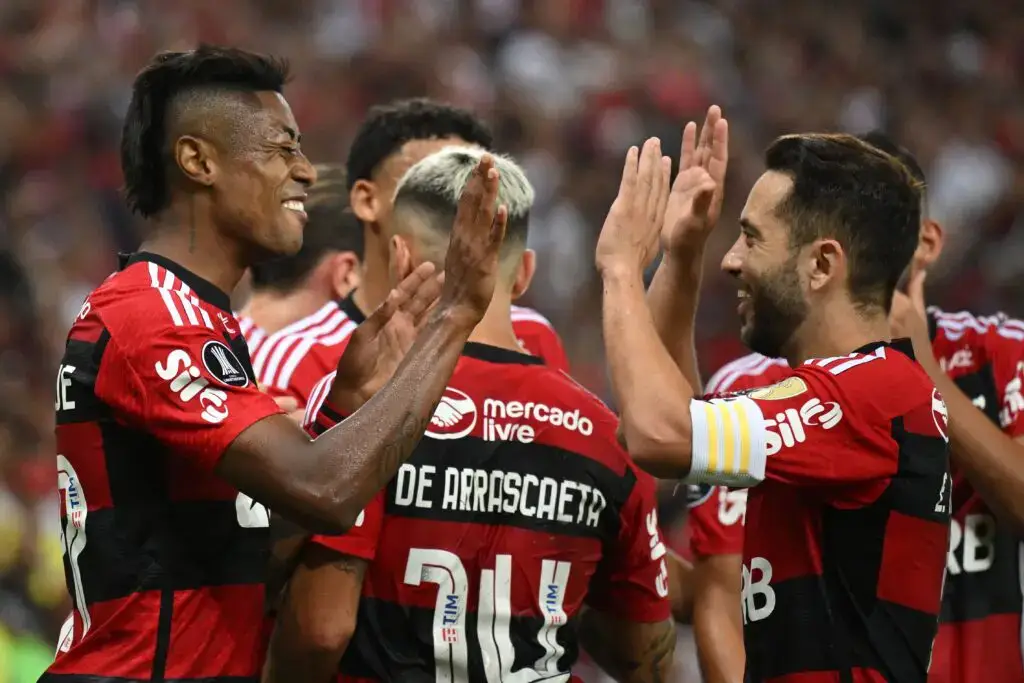 Bruno Henrique e Everton Ribeiro estão em fim de contrato com o Flamengo e pretendem estender seu vínculo com o clube. Tite pode ser peça chave nas conversas por renovação