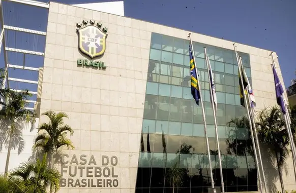 CBF planeja realizar 'super-rodada' durante a DATA-FIFA para os jogos adiados devido as finais da Libertadores e Sul-Americana (Foto: GZH)