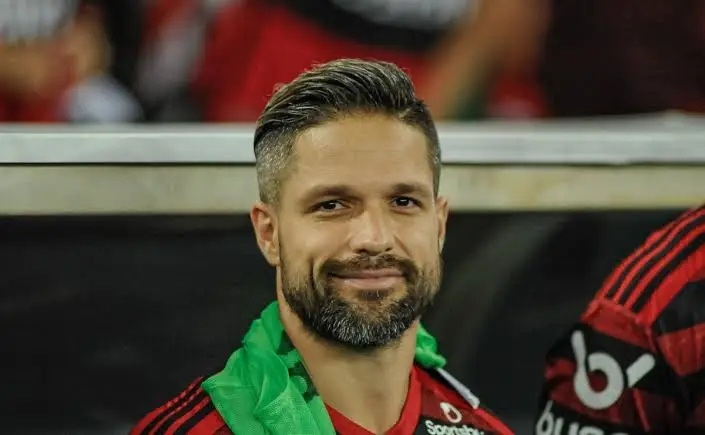 Diego Ribas, ex-camisa 10 do Flamengo