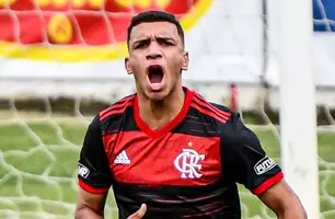 Petterson em ação pelo Flamengo (Foto: Divulgação / Flamengo)