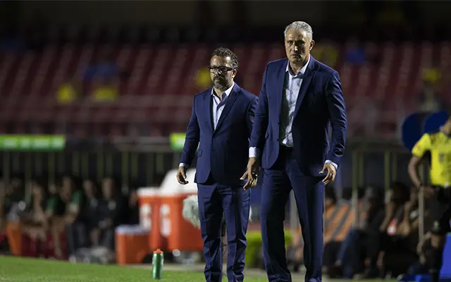 Tite chega ao Flamengo com 5 reforços na equipe