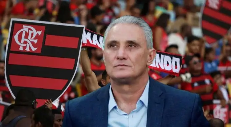 Tite chega ao Flamengo com reforços na equipe