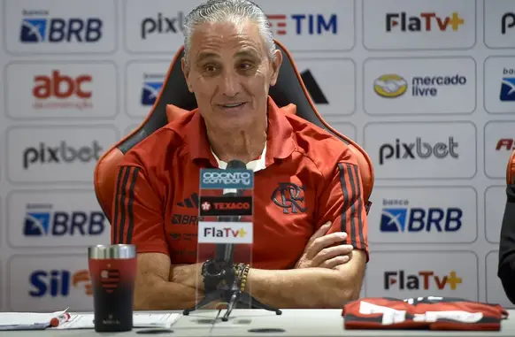 Tite é apresentado oficialmente como técnico do Flamengo (Foto: Marcelo Cortes/ Flamengo)