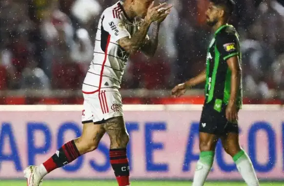 Cebolinha celebrando o gol que marcou, abrindo o placar para o Flamengo (Foto: Divulgação / Flamengo / Jogada10)