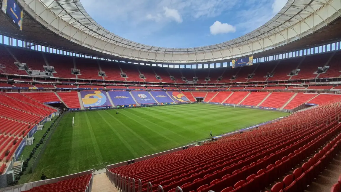 Condições do gramado do Mané Garrincha antes de Flamengo x Santos