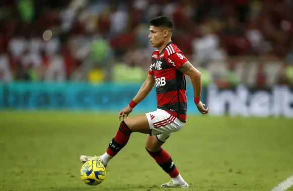 Eleito melhor em campo, Luiz Araújo exalta Tite em vitória do Flamengo (Foto: Divulgação/ Flamengo)