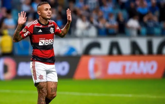 Everton Cebolinha deve ganhar nova oportunidade como titular no Flamengo