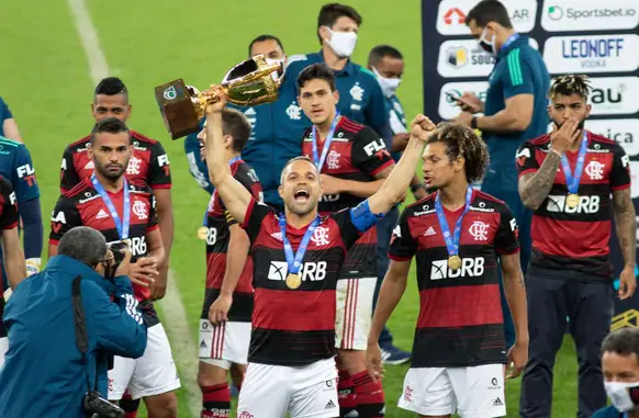 Flamengo conquistou seu último campeonato carioca em 2021, sob o comando de Rogério Ceni (Foto: Reprodução)