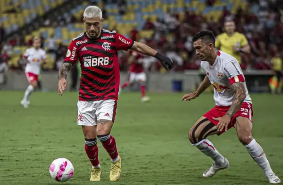 Flamengo e Bragantino em campo (Foto: Paula Reis/Flamengo)