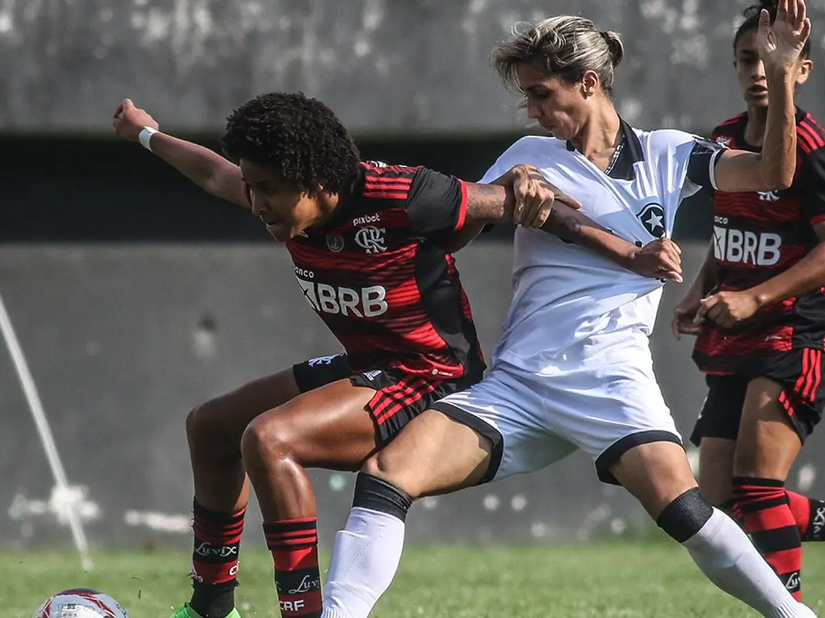 Flamengo é superado pelo Fluminense por 1 a 0, mas garante vaga na final do Carioca Feminino