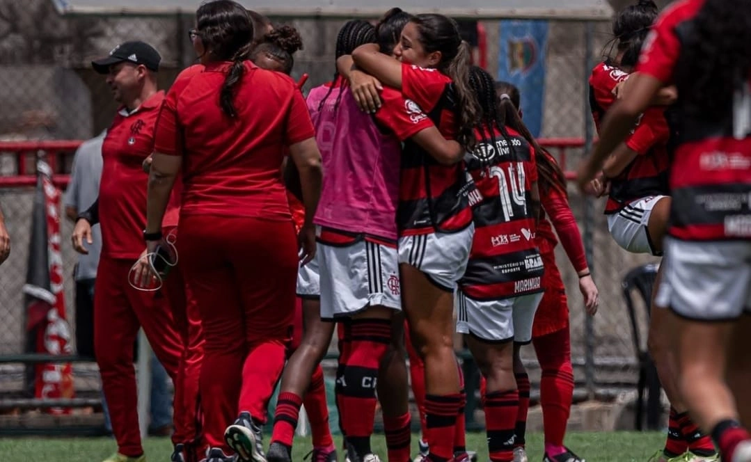 Flamengo sub-17 feminino se classifica para a final do brasileirão da categoria