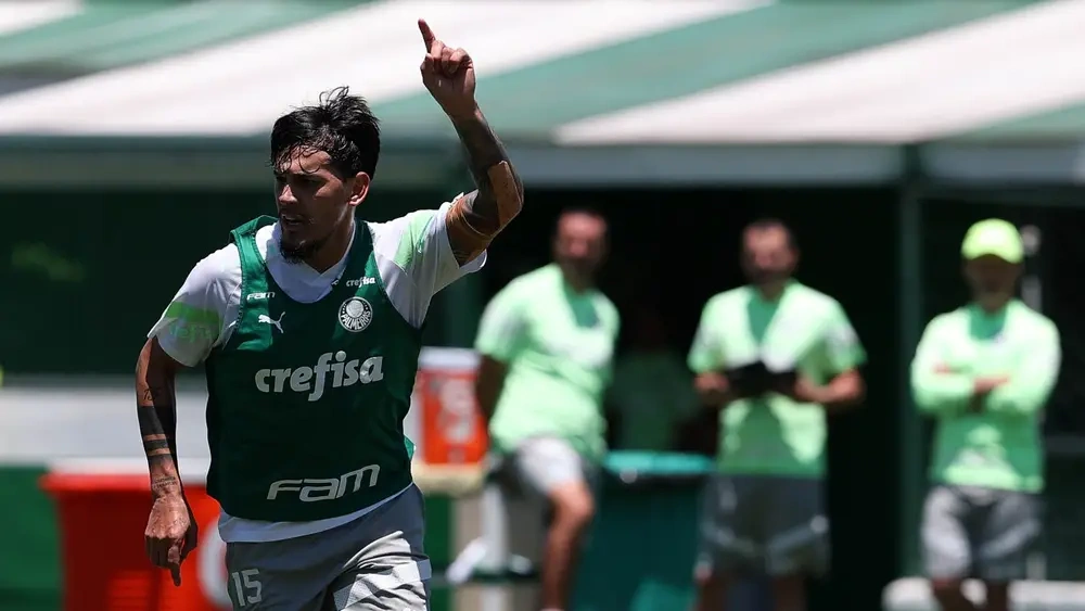 Palmeiras ganha 3 reforços para duelo com o Flamengo