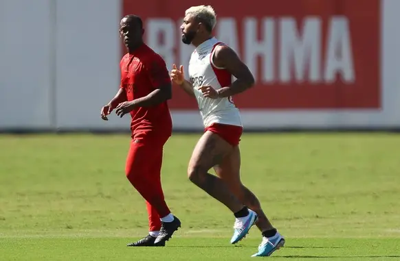 Gabigol em treino do Flamengo (Foto: Marcelo Cortes/Flamengo)