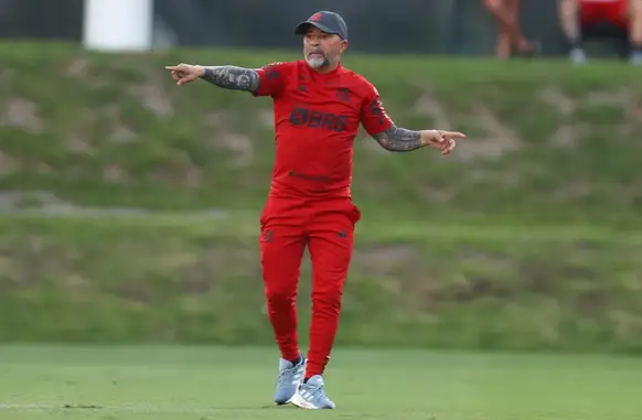 Sampaoli em treino do Flamengo (Foto: Gilvan de Souza/Flamengo)