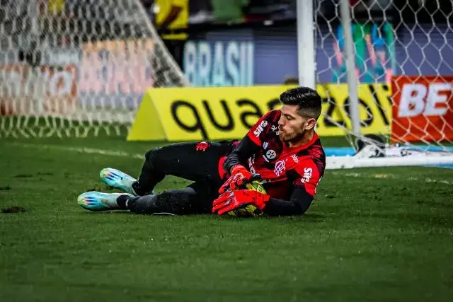 Agustín Rossi, reserva de goleiro do Flamengo