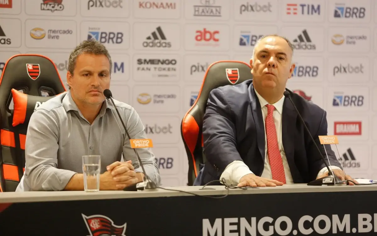 Diretoria do Flamengo em coletiva