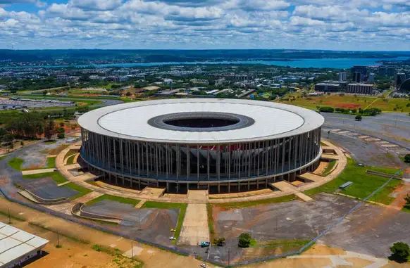 Estádio Mané Garrincha, Brasília (Foto: Quinto Andar)