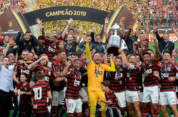 Flamengo campeão da Libertadores 2019, fazendo campanha histórica chegando a final da competição após 38 anos (Foto: Reprodução/ Pinterest)