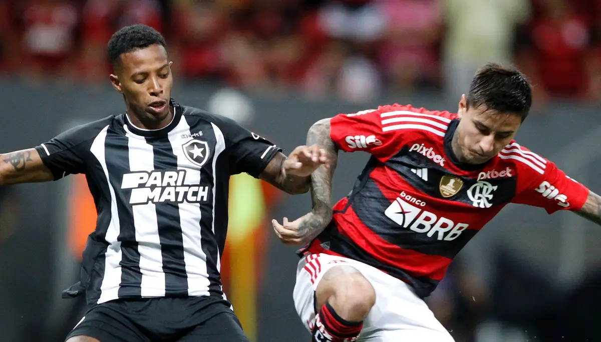 No primeiro turno do brasileirão de 2023, o Botafogo levou a melhor vencendo por 3 a 2