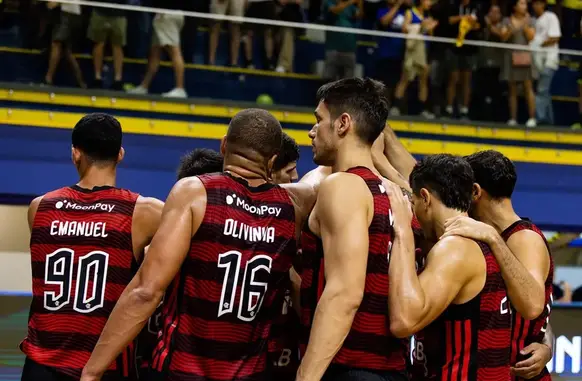 Time de basquete do Flamengo (Foto: Gilvan de Souza/ Flamengo)