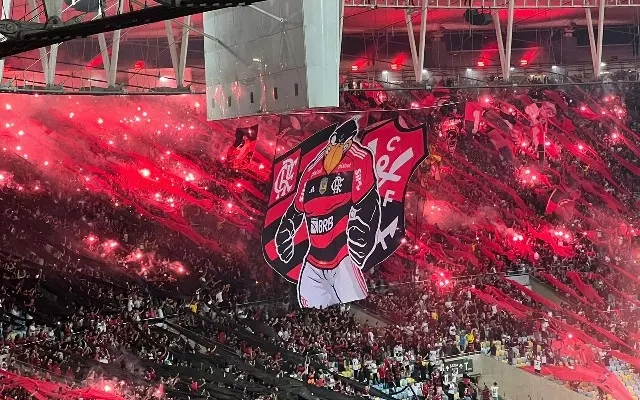 Torcida Flamengo bandeira