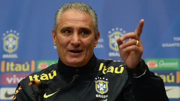 Além do Flamengo, Tite foi procurado por 5 times e 2 seleções neste ano