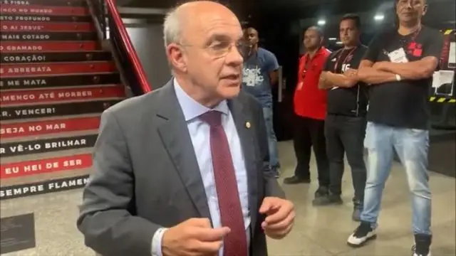 Bandeira faz oposição a Rodolfo Landim, mas não deseja voltar à presidência do Flamengo