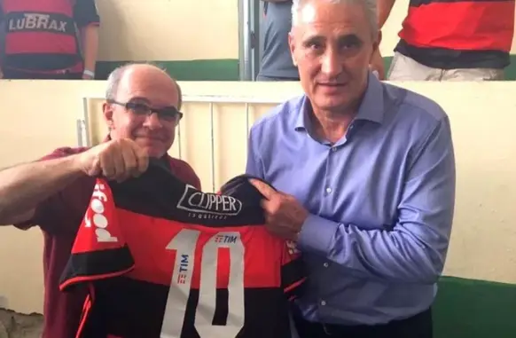Ex-presidente do Flamengo, Eduardo Bandeira de Mello ao lado do técnico Tite (Foto: IG Esportes)