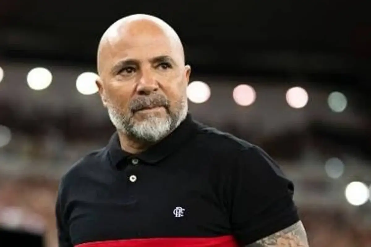 Flamengo aguarda chegada de novo técnico para dispensar Sampaoli oficialmente