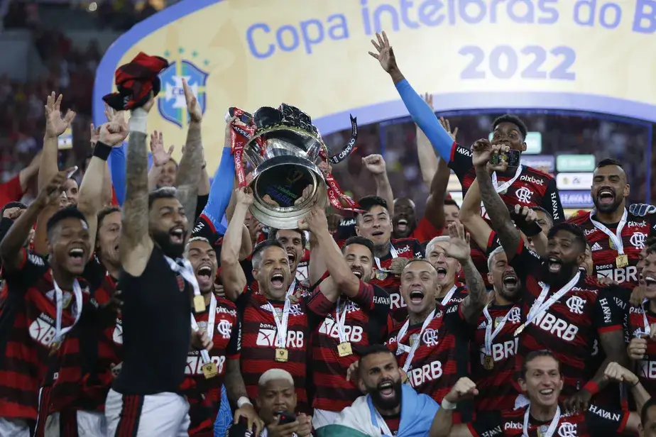 Flamengo campeão da Copa do Brasil 2022 após enfrentar problemas durante a temporada