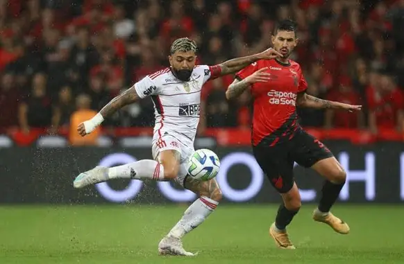 Flamengo contra o Athletico-PR (Foto: Gilvan de Souza / Flamengo)