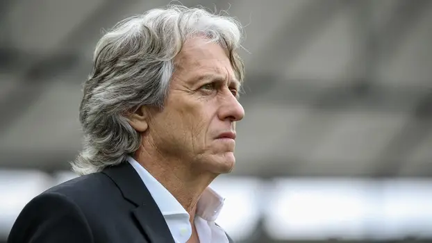 Jorge Jesus teve um curta passagem pelo Flamengo, permanecendo por menos de um ano mais o suficiente para marcar o nome no mural de ídolos do Clube