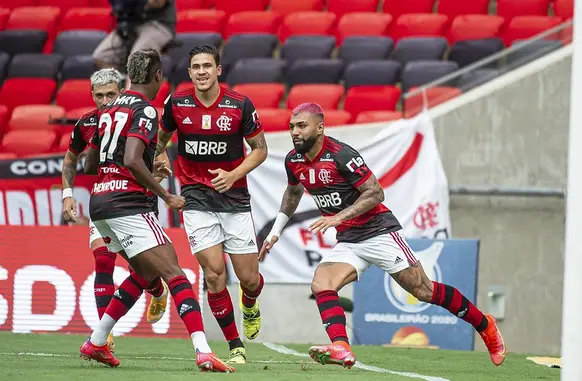 Quarteto de ataque pode ser a solução que o Flamengo procura para buscar o título da Copa do Brasil (Foto: Gávea News)