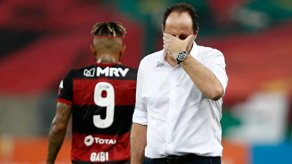 Rogério Ceni  pensou em deixar Flamengo antes de título no Morumbi