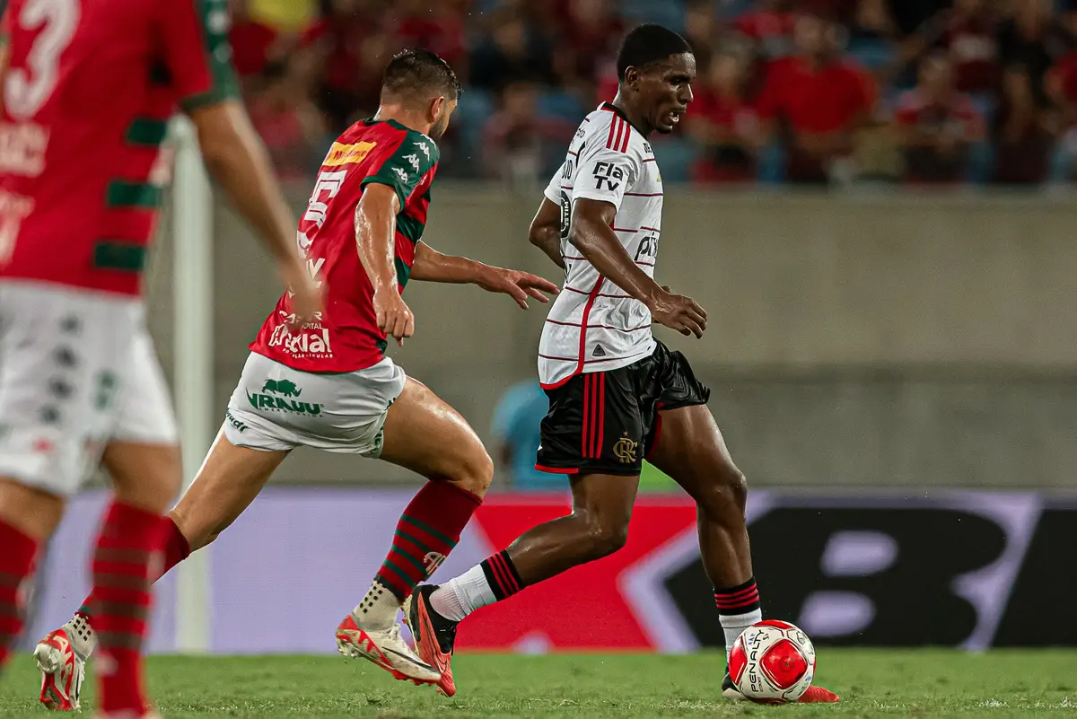 Flamengo e Portuguesa empatam na Arena das Dunas