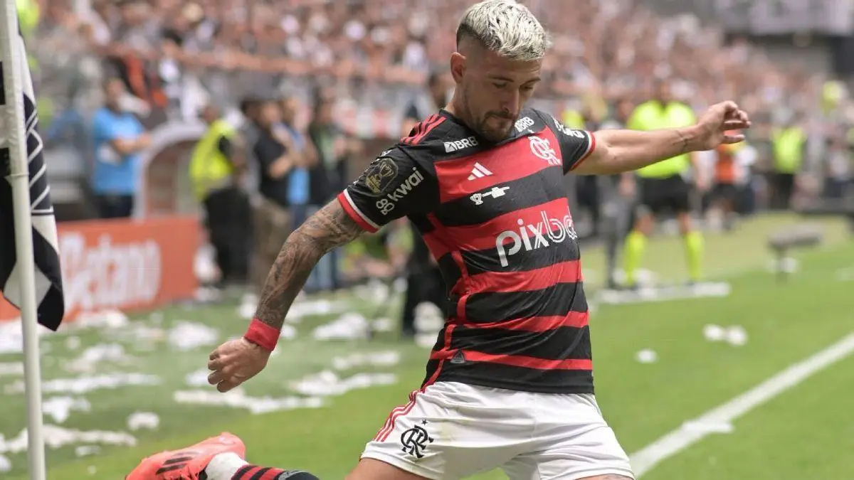 Arrascaeta durante a final da Copa do Brasil entre Flamengo e Atlético-MG