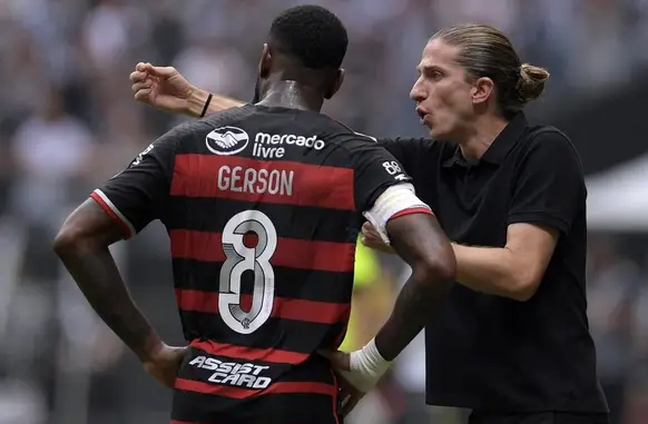 Filipe Luís Gerson Atlético-MG Flamengo Copa do Brasil (Foto: Douglas Magno/AFP)