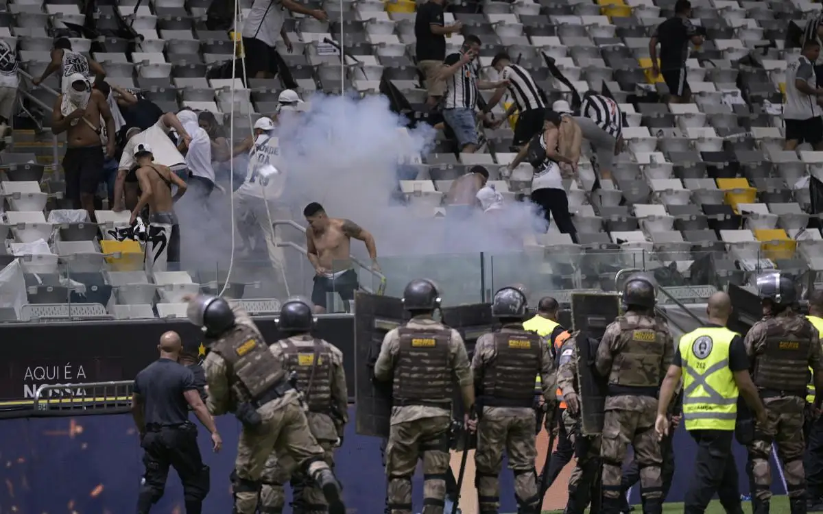 Final da Copa do Brasil foi marcada por confusão na Arena MRV