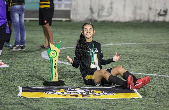 Luma Gabrielly foi selecionada para as categorias de base do Flamengo (Foto: Redes sociais)