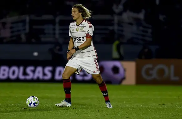 O zagueiro de 37 anos se encontra sem contrato, depois do Flamengo optar por não renovar o seu contrato. Vasco é outro interessado no atleta. (Foto: Marcelo Cortes/CRF)