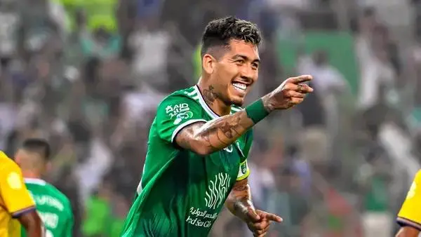 Roberto Firmino é alvo do Flamengo