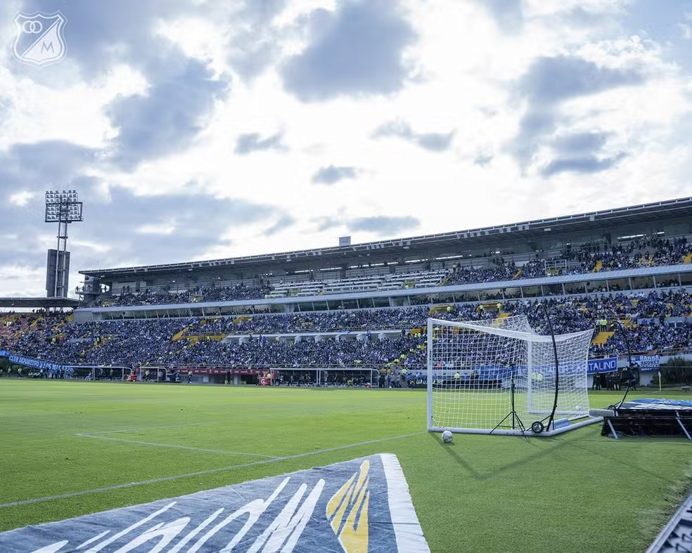 Estádio El Campíon, do Millonarios.