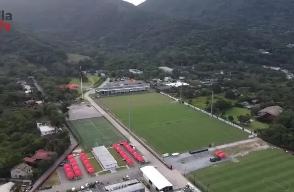 Imagem aérea do Ninho do Urubu, CT do Flamengo (Foto: Reprodução/FlaTV)