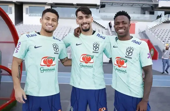 João Gomes, Lucas Paquetá e Vini Jr: os garotos do Ninho na Seleção Brasileira (Foto: Rafael Ribeiro/CBF)