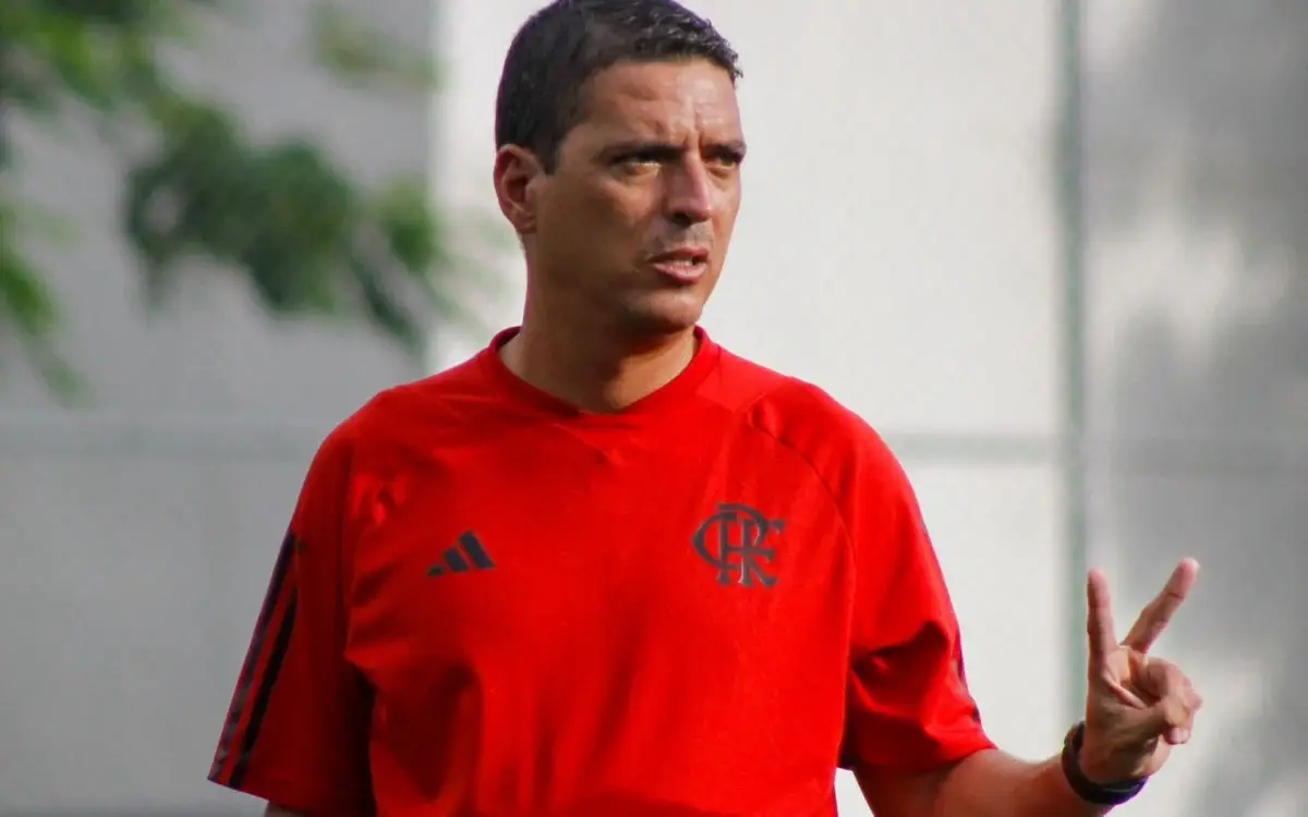 Raphael Bahia é o técnico do time sub-20 B do Rubro-Negro