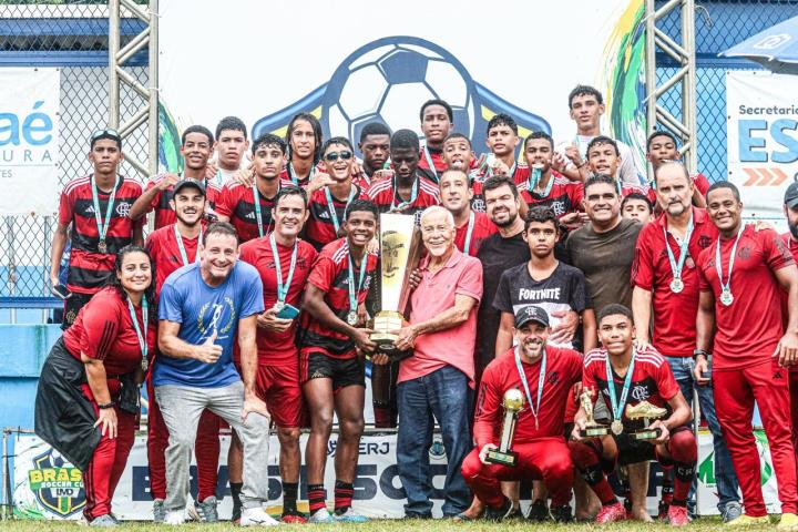 Sub-14 do Mengão é campeão da Brasil Soccer Cup!
