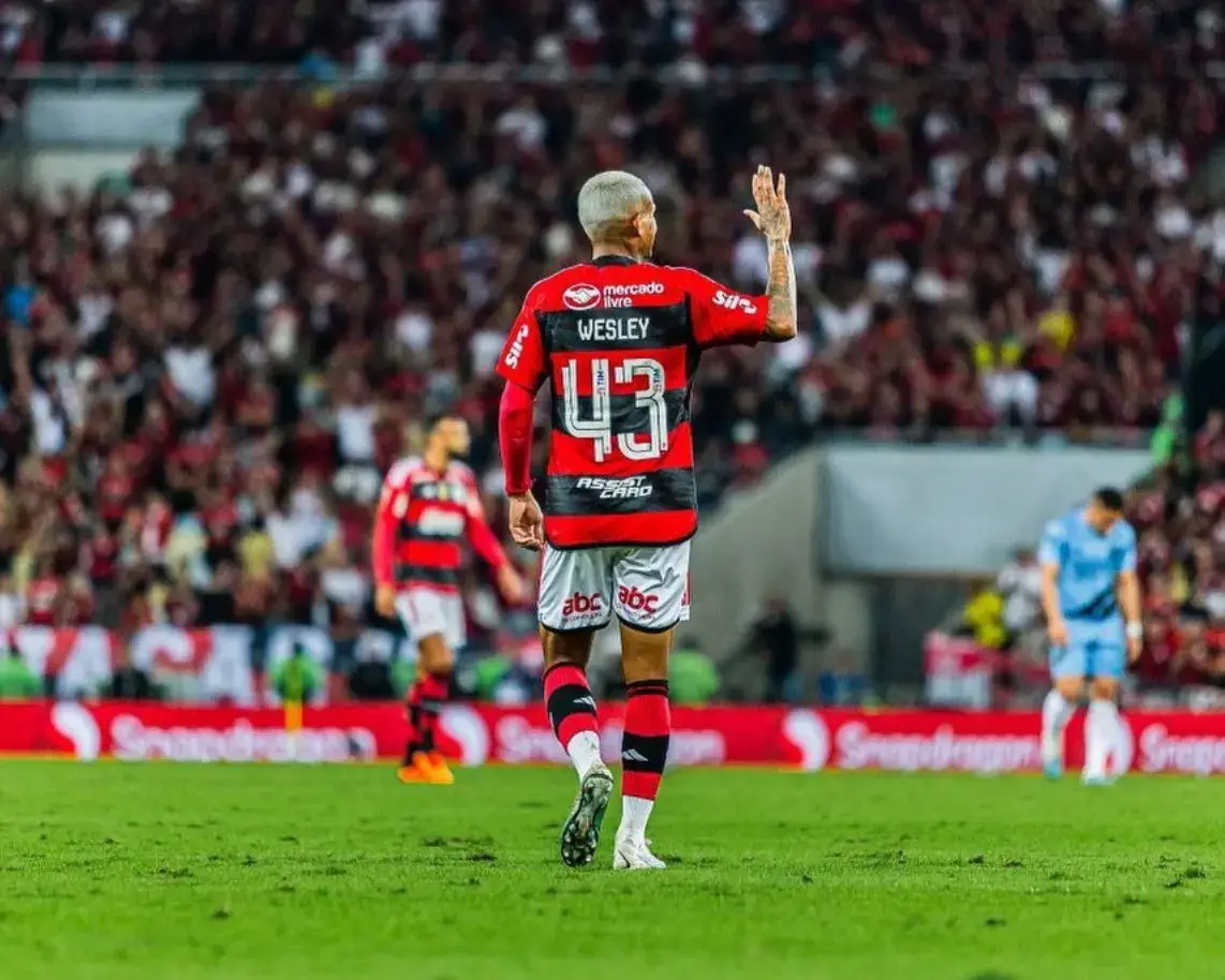 Wesley teve reconhecimento internacional por suas atuações no Flamengo