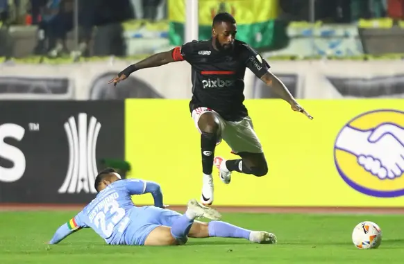 Bolívar x Flamengo (Foto: Gilvan de Souza / CRF)