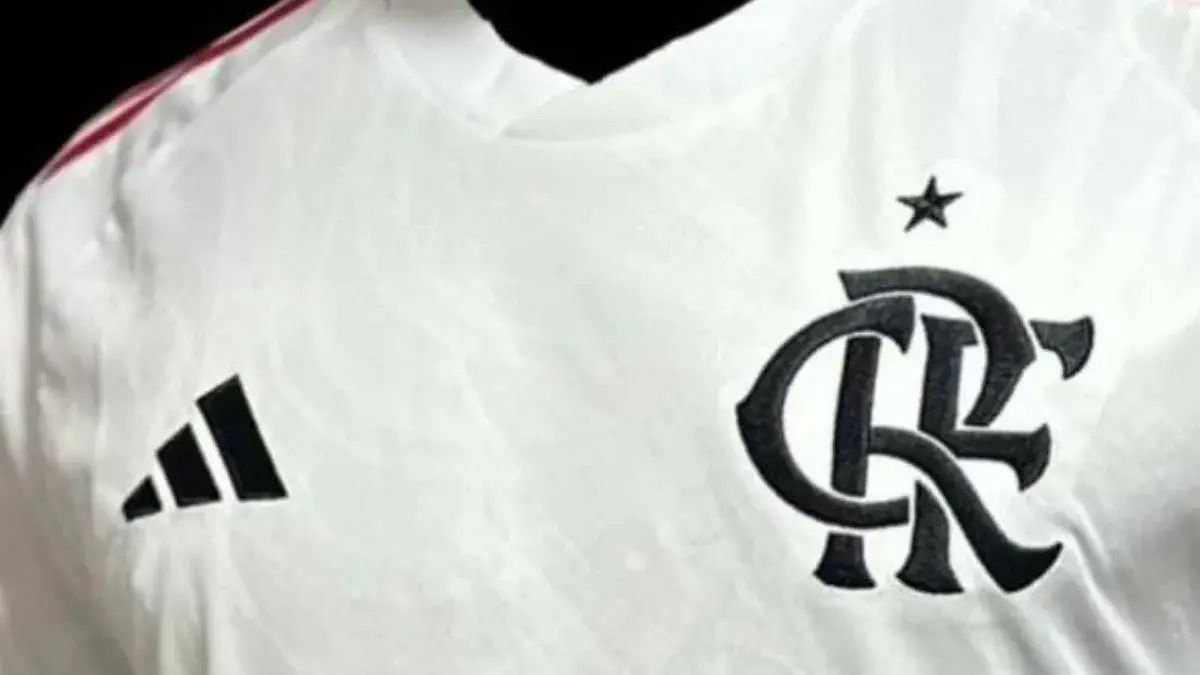 Confira a foto da suposta nova camisa 2 do Flamengo