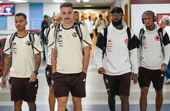 Jogadores do Flamengo. (Foto: Marcelo Cortes / CRF)